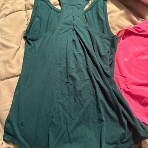 Green Sleeveless Pleated Tank Top